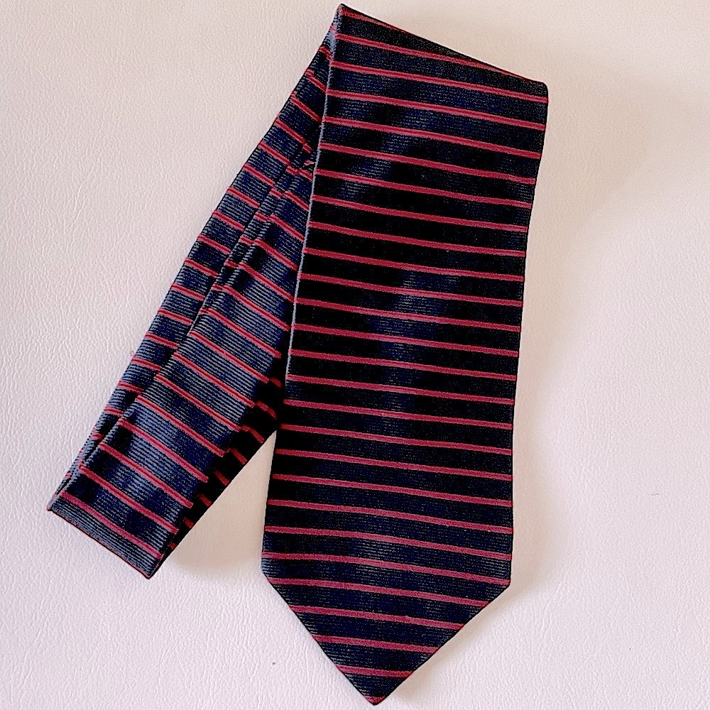 Vintage Peter Thomas by Superba 100% Silk Tie Navy, Red Stripes